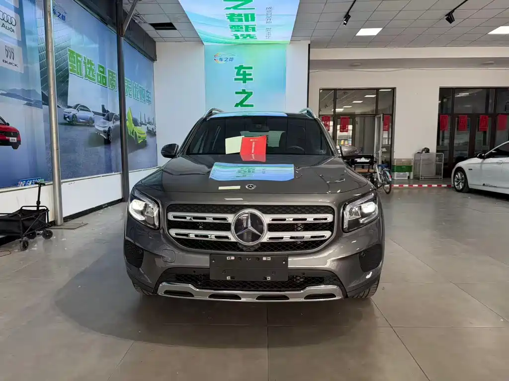 Mercedes-Benz GLB — миниатюра 2