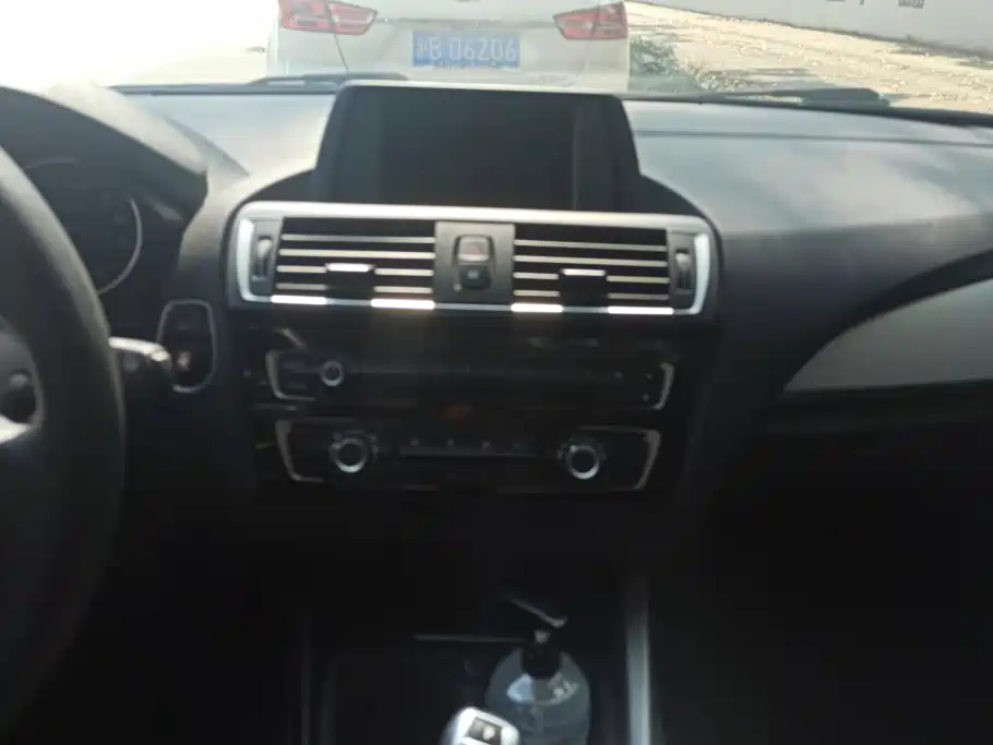 BMW 1 Series (Import) — миниатюра 13