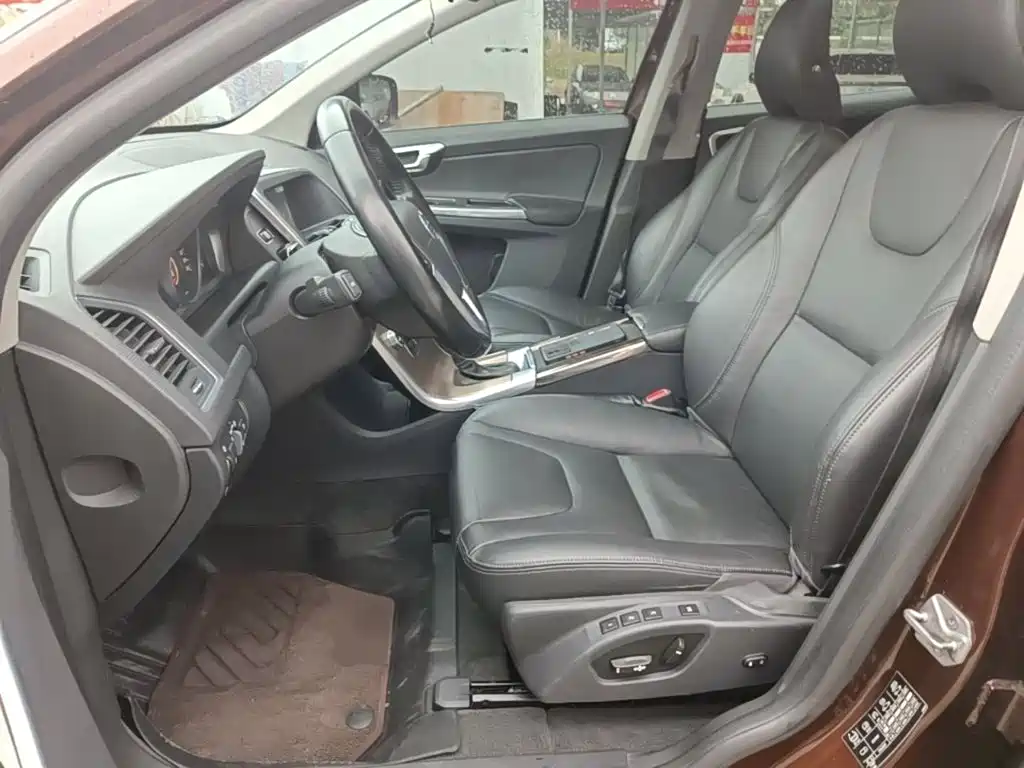 Volvo XC60 — миниатюра 15