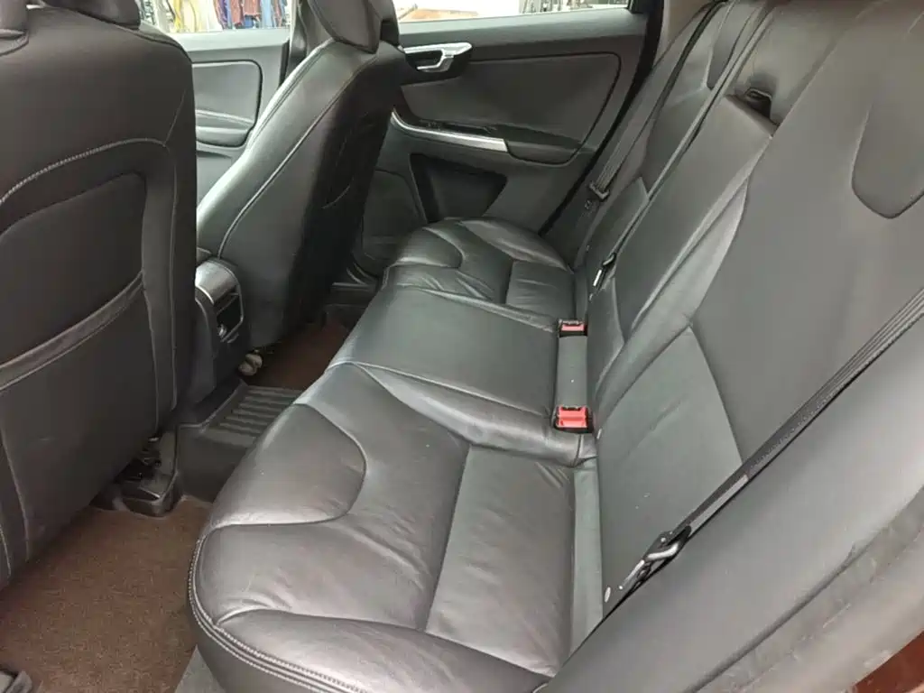 Volvo XC60 — миниатюра 17