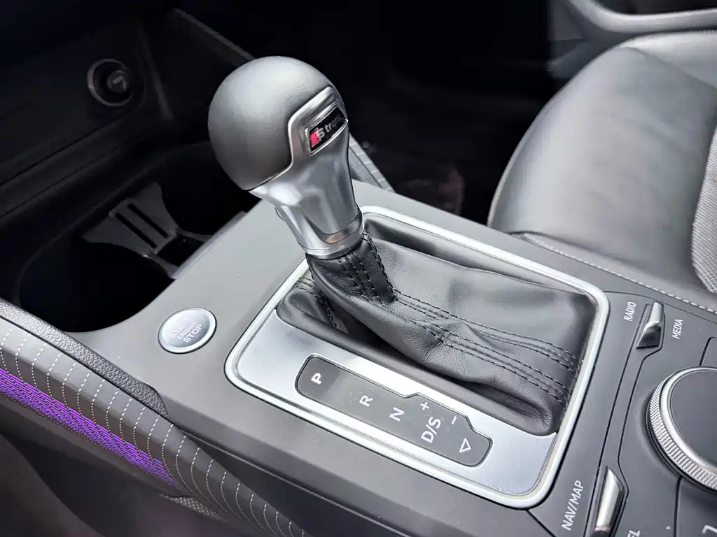Audi Q2L — миниатюра 21