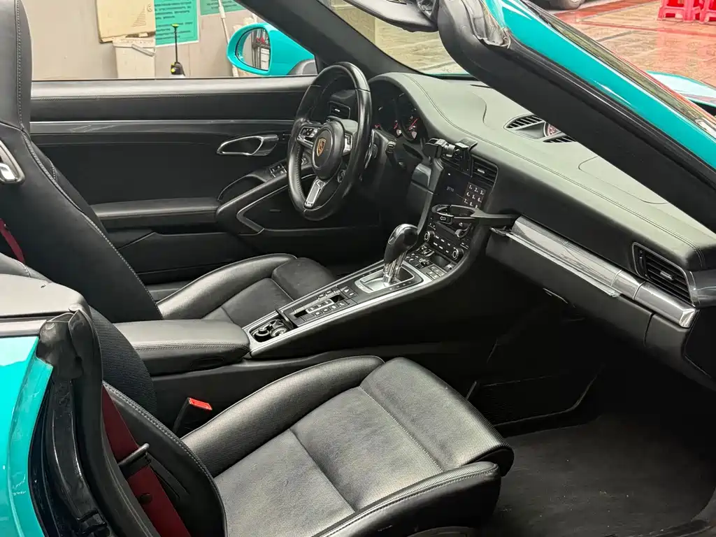 Porsche 911 — миниатюра 13