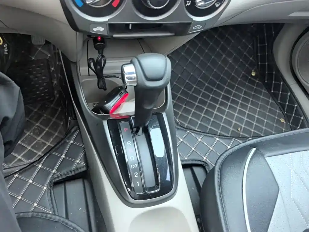Honda City Classic — миниатюра 14