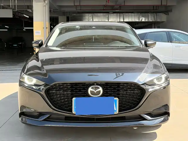 Mazda 3 Axela