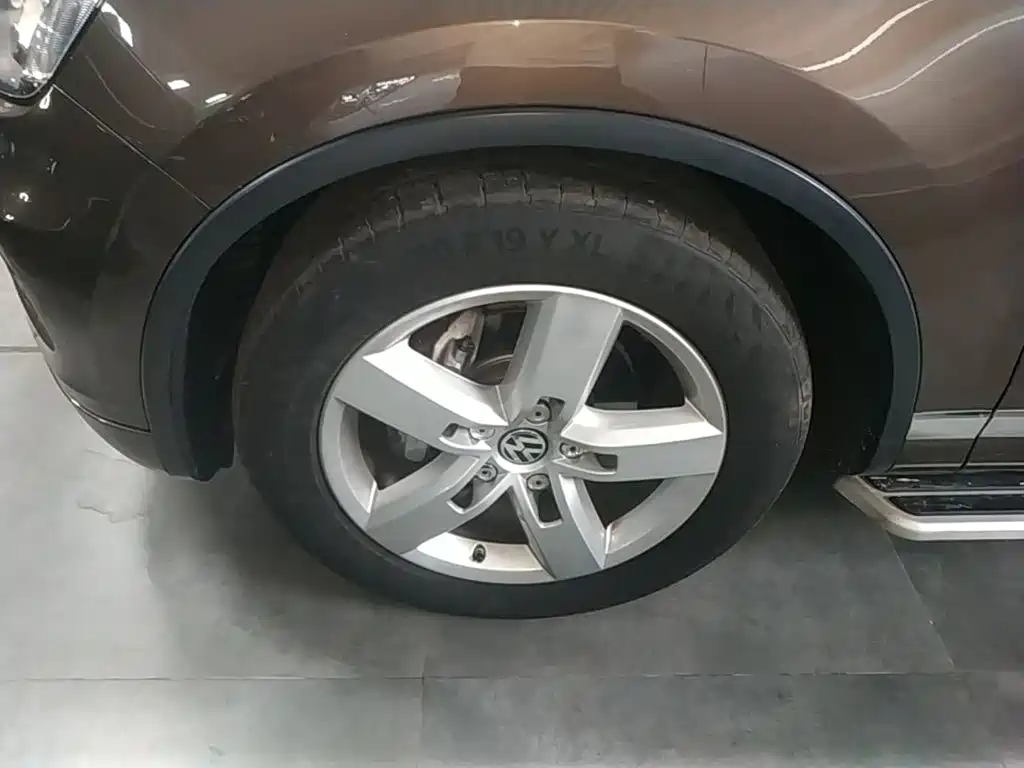 Volkswagen Touareg — миниатюра 23