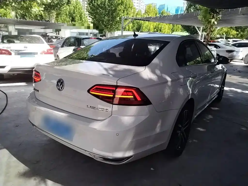 Volkswagen Lamando — миниатюра 7