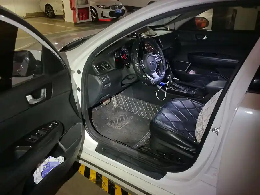 Kia K5 — миниатюра 9