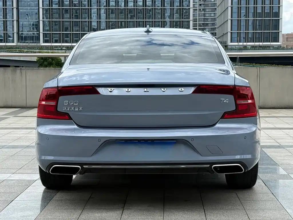 Volvo S90 — миниатюра 17