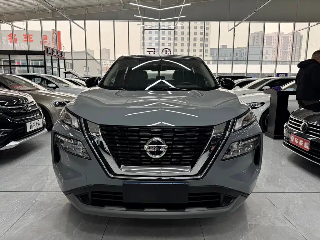 NISSAN QIJUN