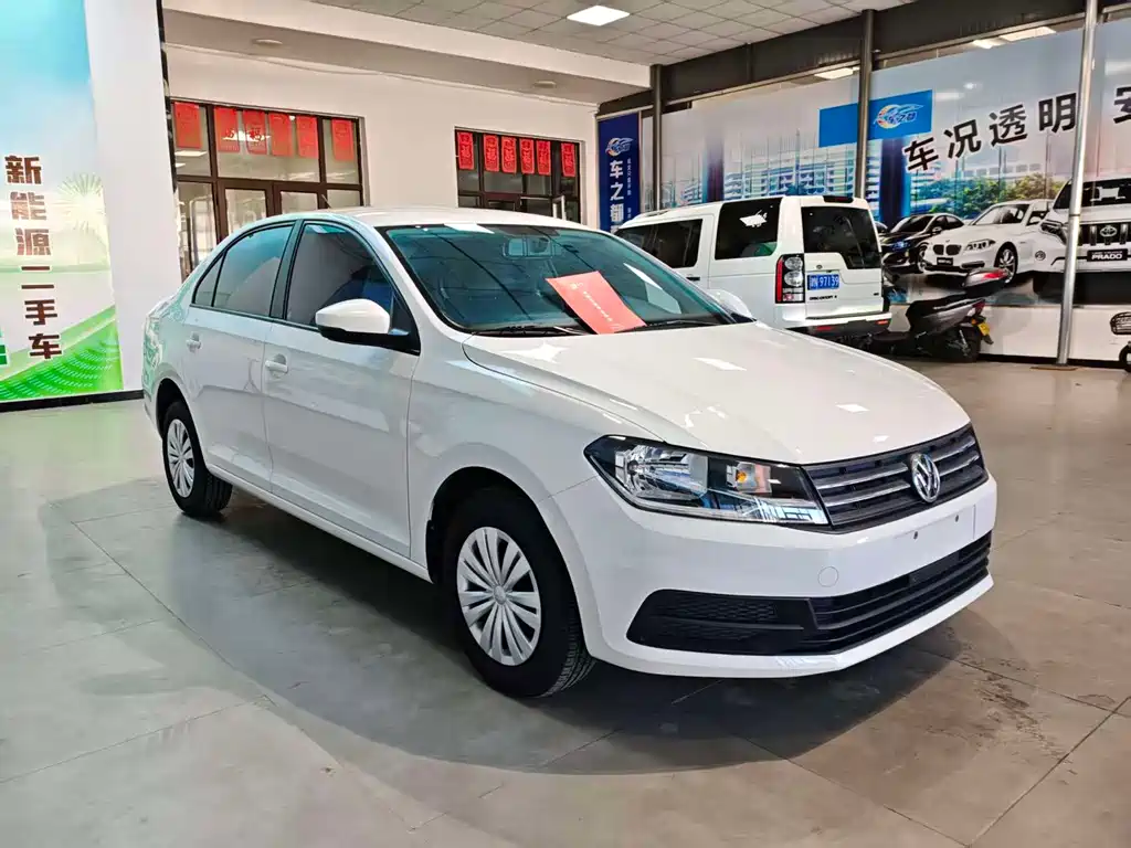 Volkswagen Santana — миниатюра 2