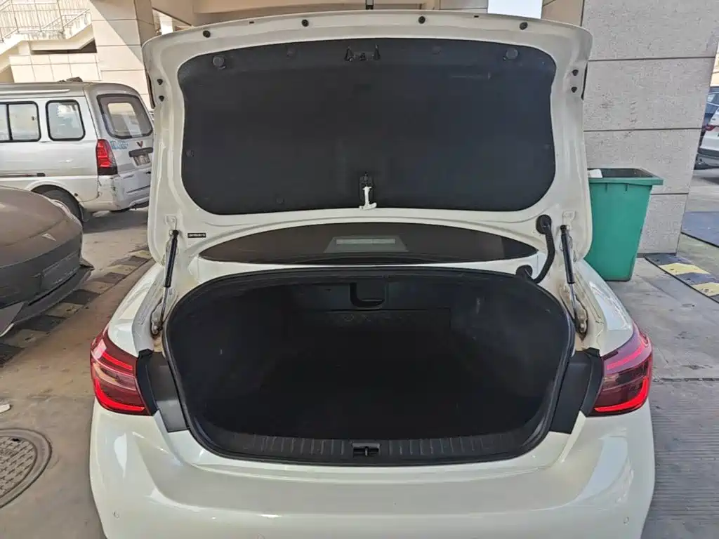 Infiniti Q50L — миниатюра 19