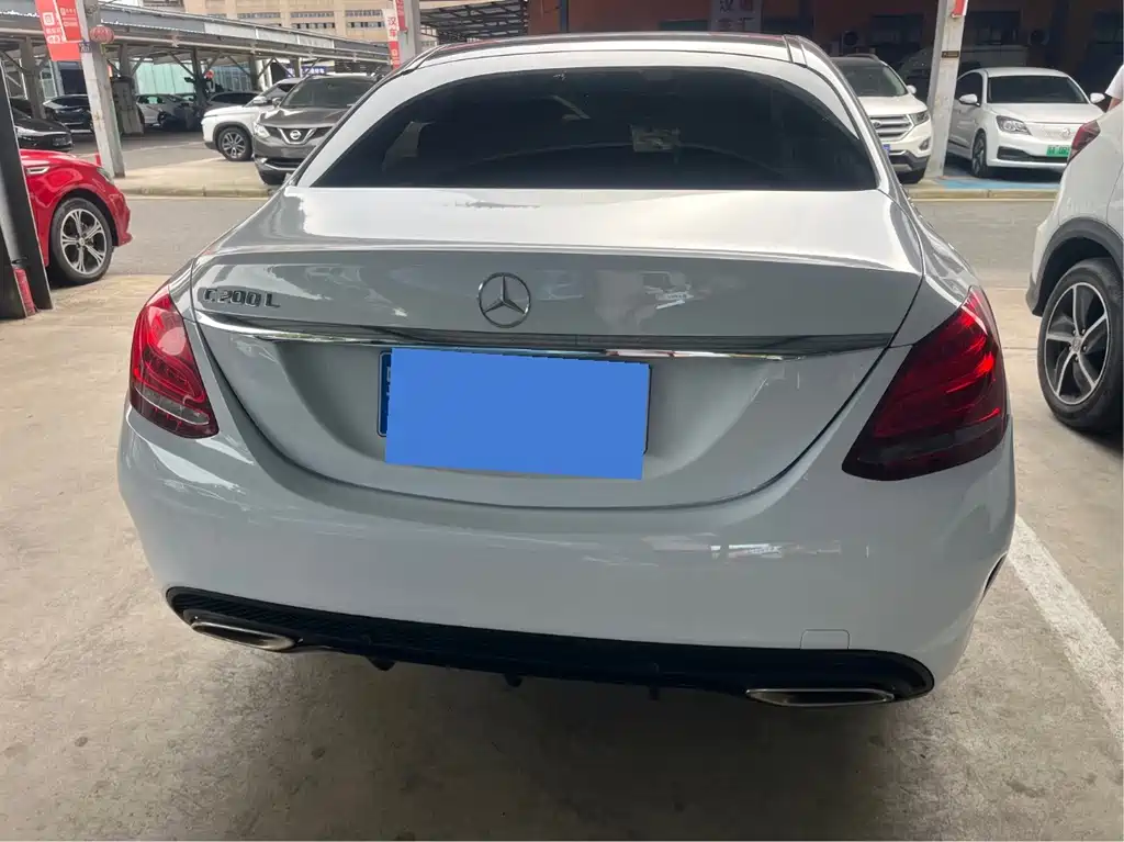 Mercedes-Benz C-Class — миниатюра 7