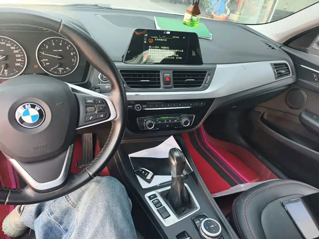 BMW 1 Series — миниатюра 10