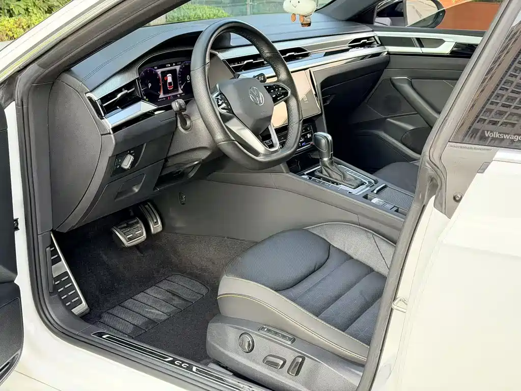Volkswagen CC — миниатюра 10