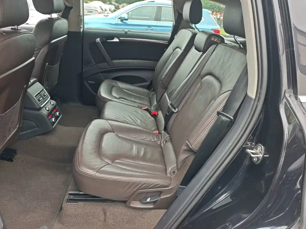 Audi Q7 — миниатюра 17