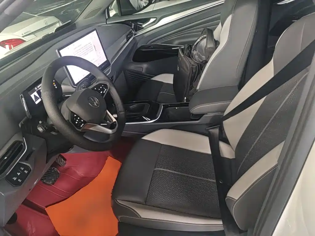 Volkswagen ID.4 Crozz — миниатюра 15