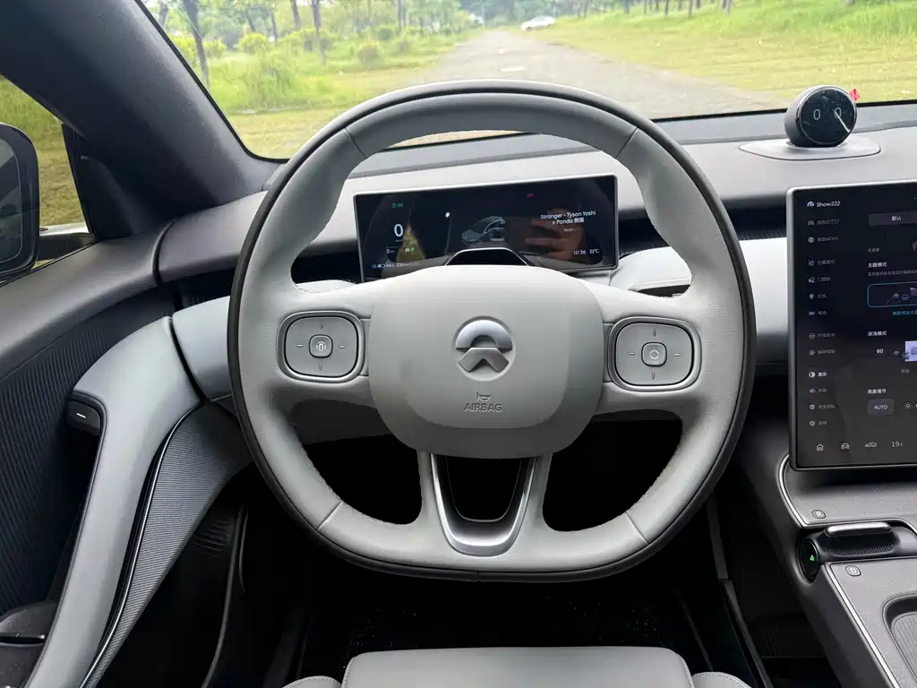 NIO ET5T — миниатюра 8