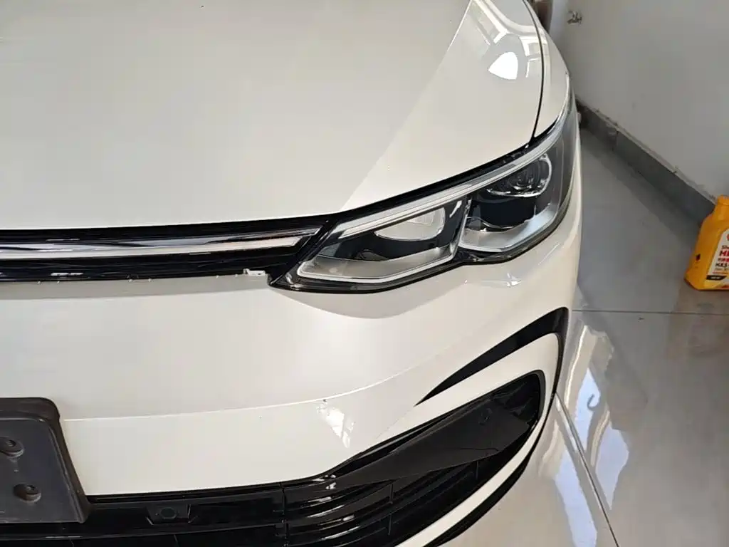 Volkswagen Golf — миниатюра 24