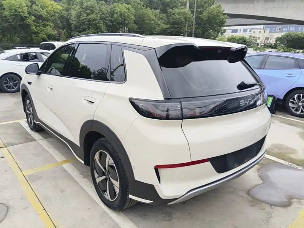 BYD Sealion 05 EV — миниатюра 5