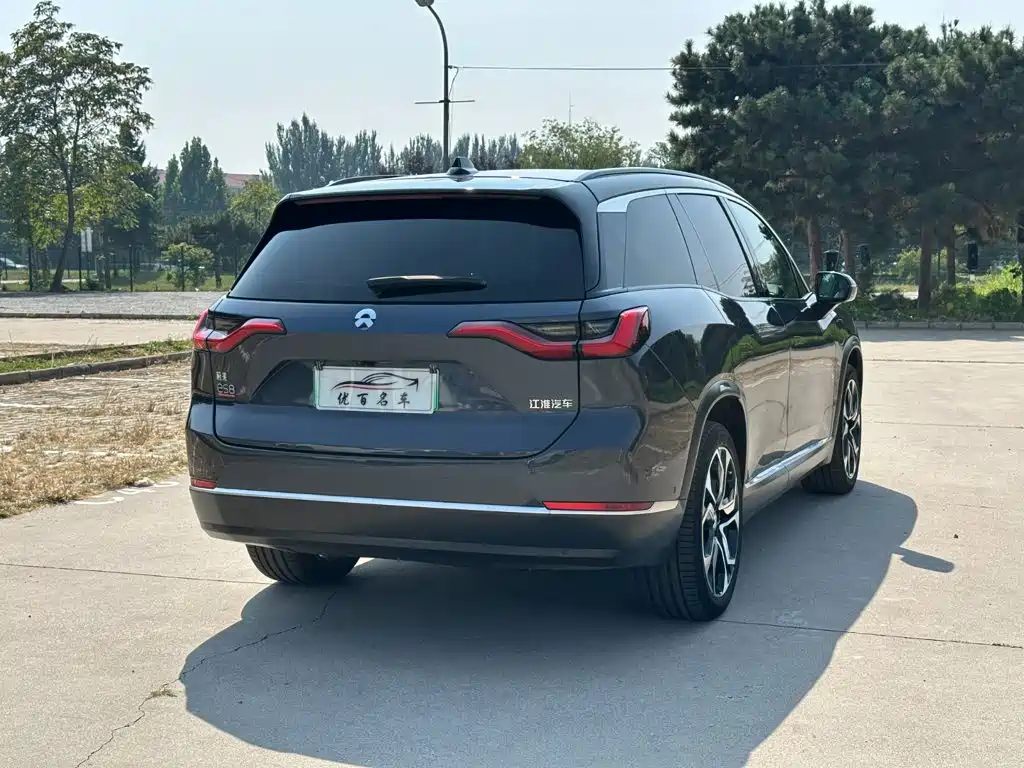 NIO ES8 — миниатюра 6