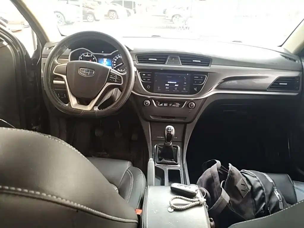 Geely Emgrand — миниатюра 15