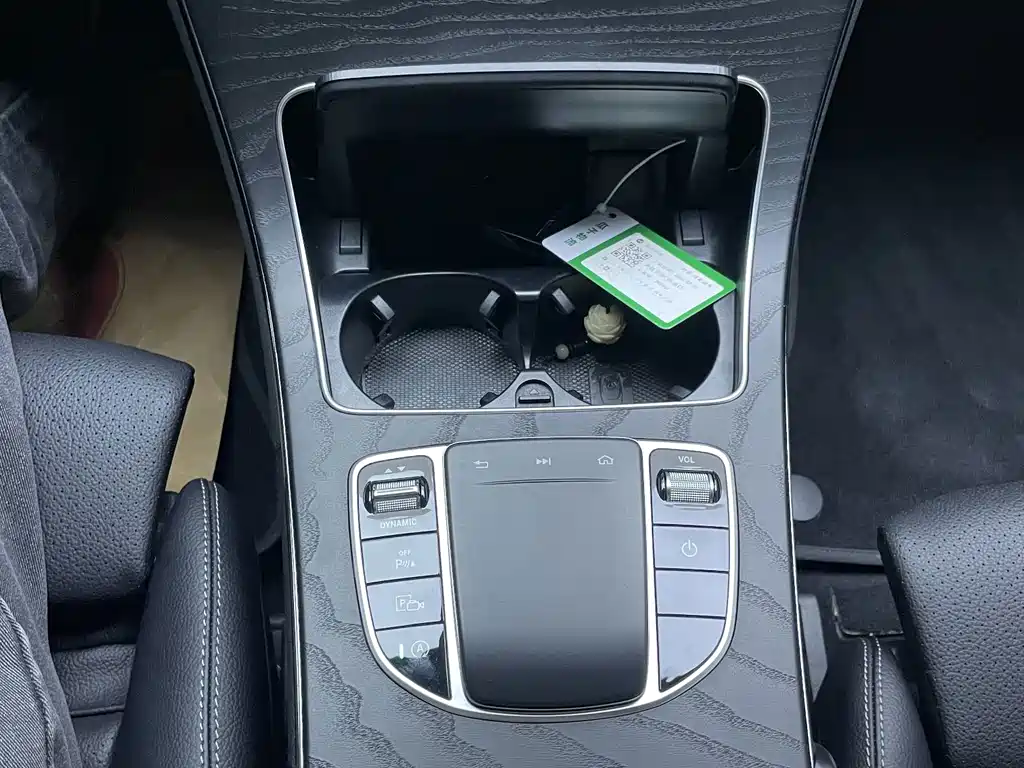 Mercedes-Benz C-Class (Import) — миниатюра 20