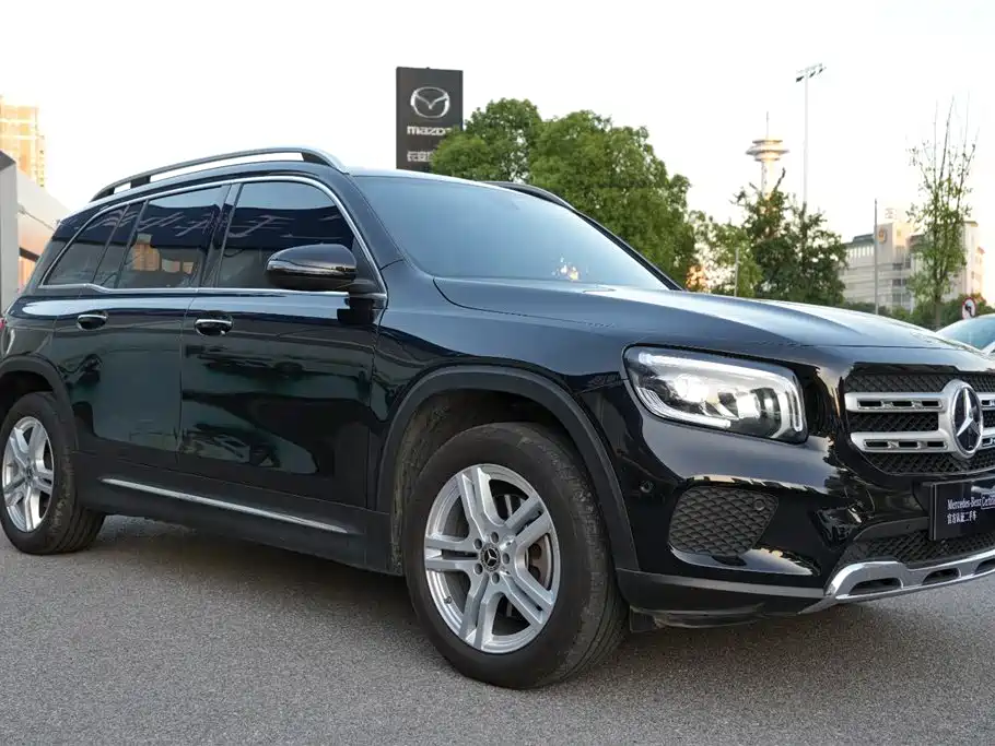 Mercedes-Benz GLB — миниатюра 5