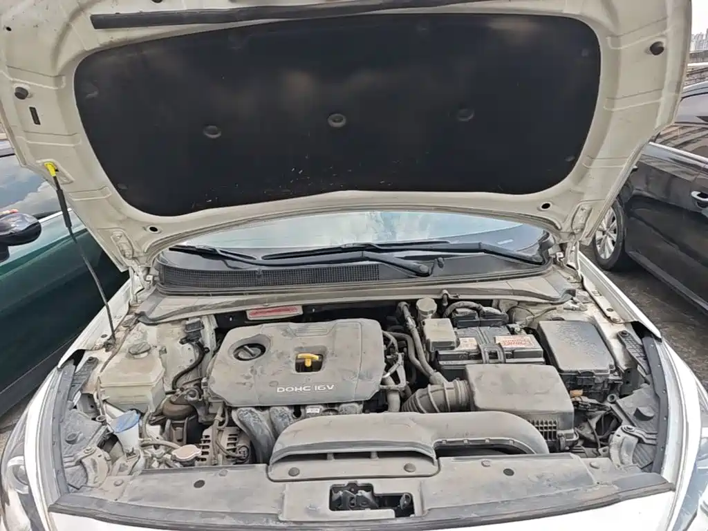 Hyundai Mistra — миниатюра 20