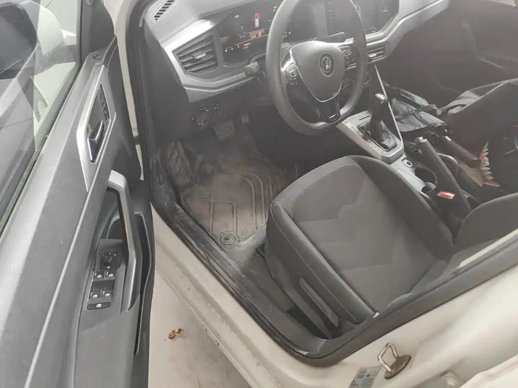 Volkswagen Polo — миниатюра 16