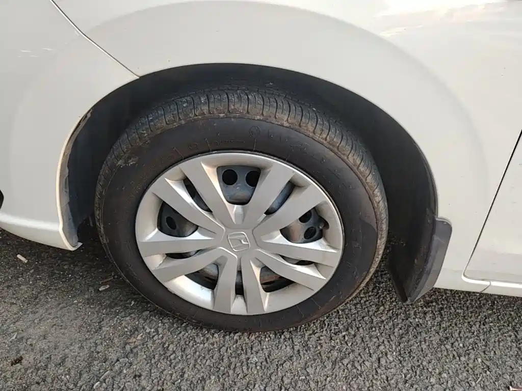 Honda Fit — миниатюра 23