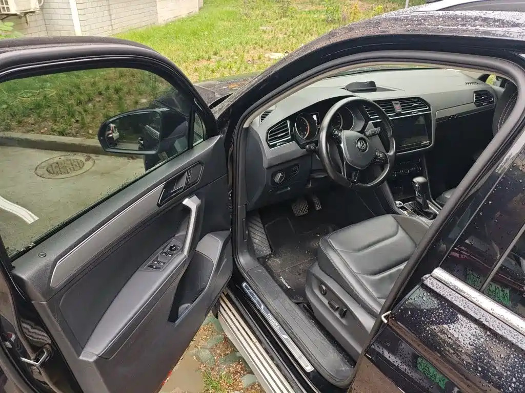 Volkswagen Tiguan L — миниатюра 13