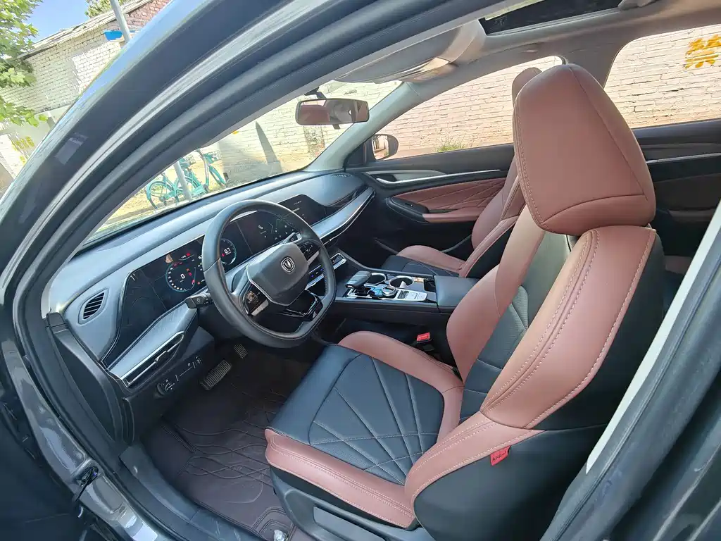 Changan Eado — миниатюра 10