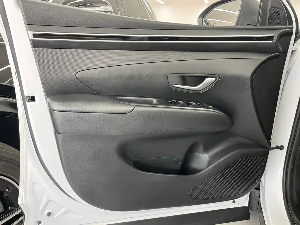 Hyundai Tucson — миниатюра 16