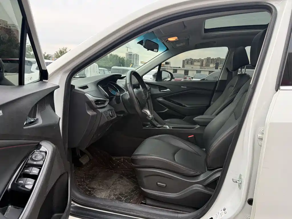 Chevrolet Volando — миниатюра 4