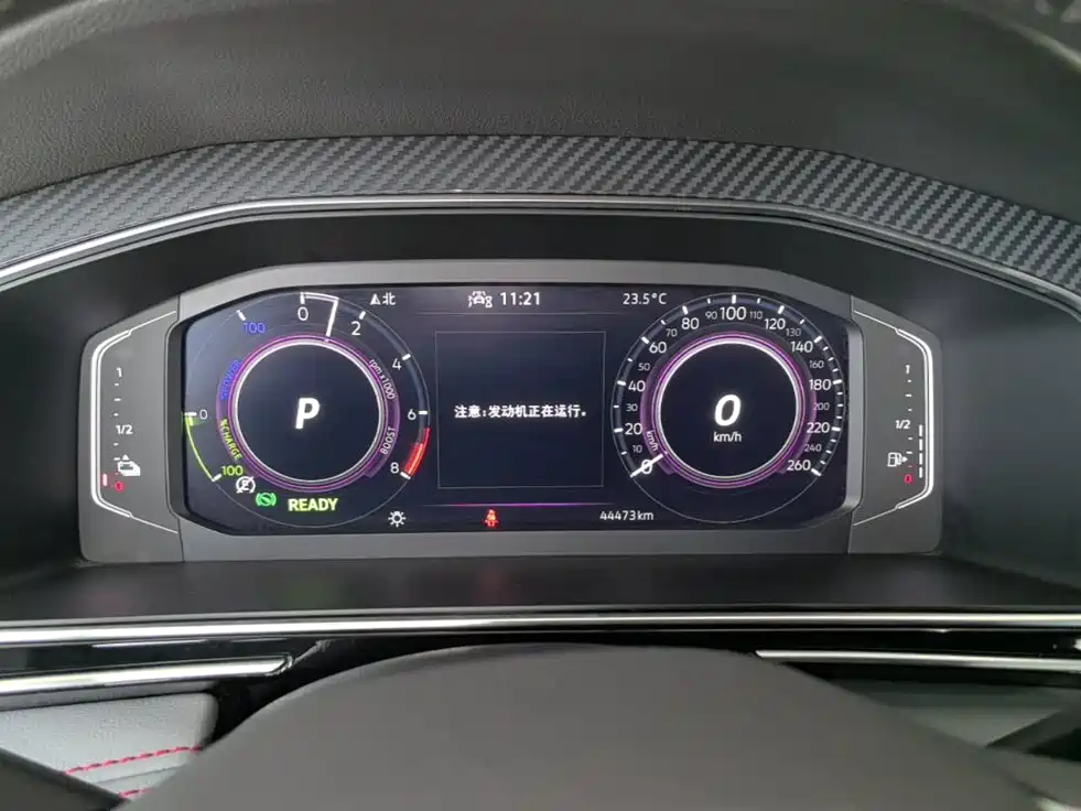Volkswagen Tiguan L PHEV — миниатюра 12