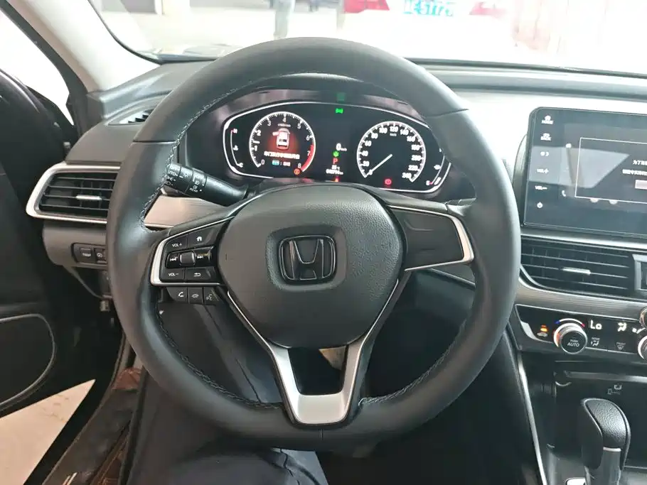 Honda Accord — миниатюра 15