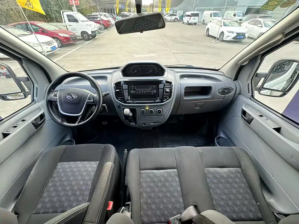 MAXUS V80 — миниатюра 5