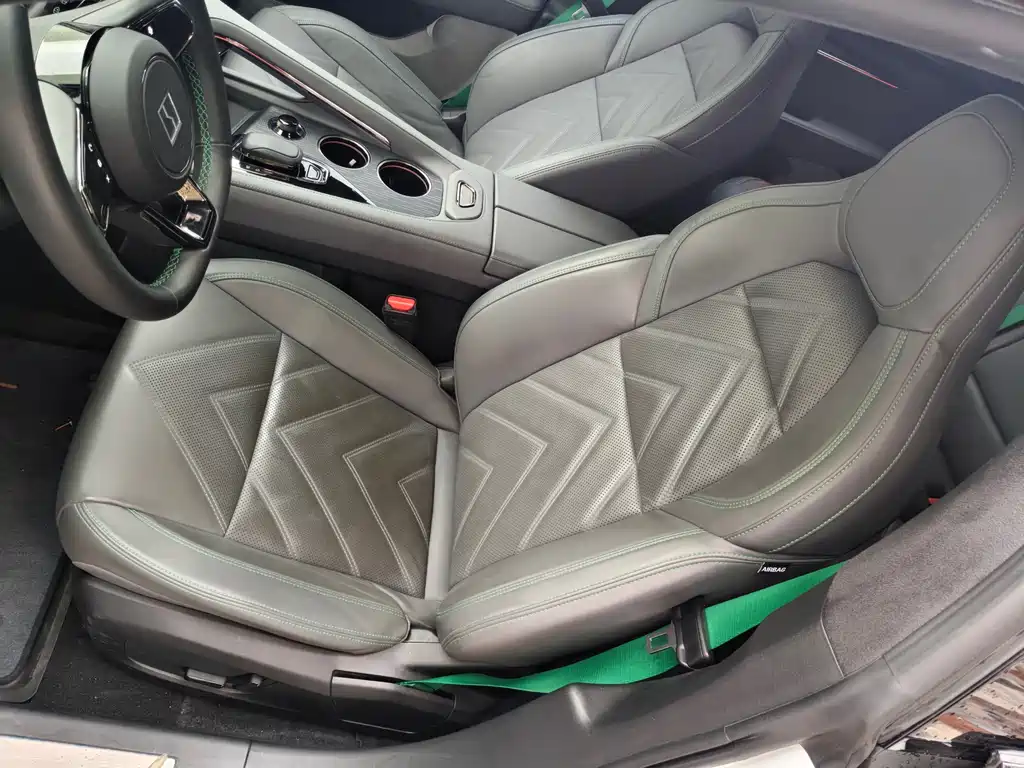 ZEEKR EXTREME KRYPTON 001