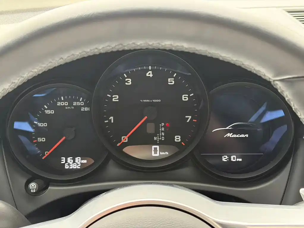 Porsche Macan — миниатюра 17