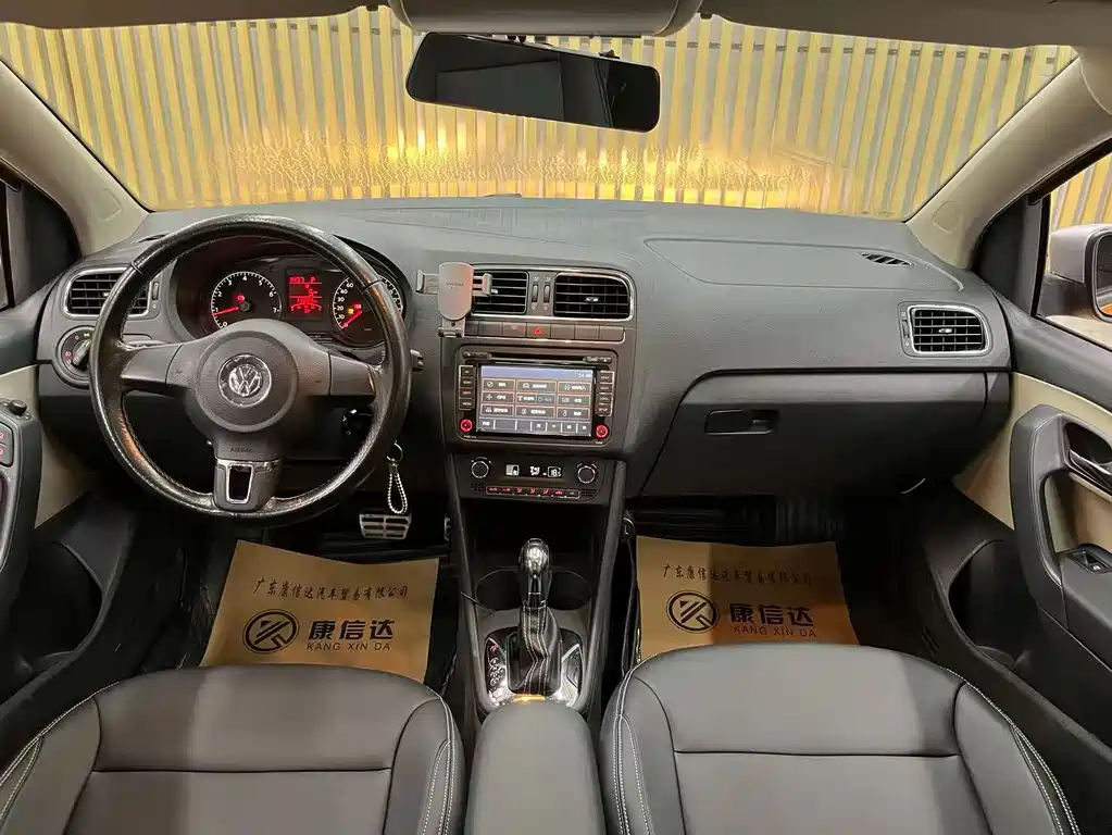Volkswagen Polo — миниатюра 5