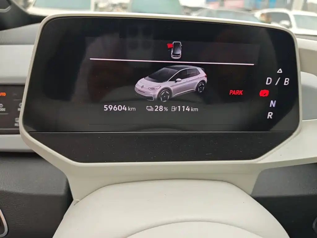 Volkswagen ID.3 — миниатюра 12