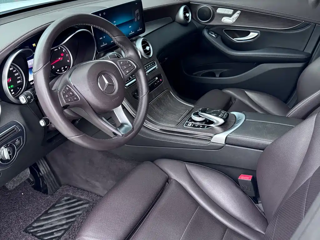 Mercedes-Benz GLC — миниатюра 11