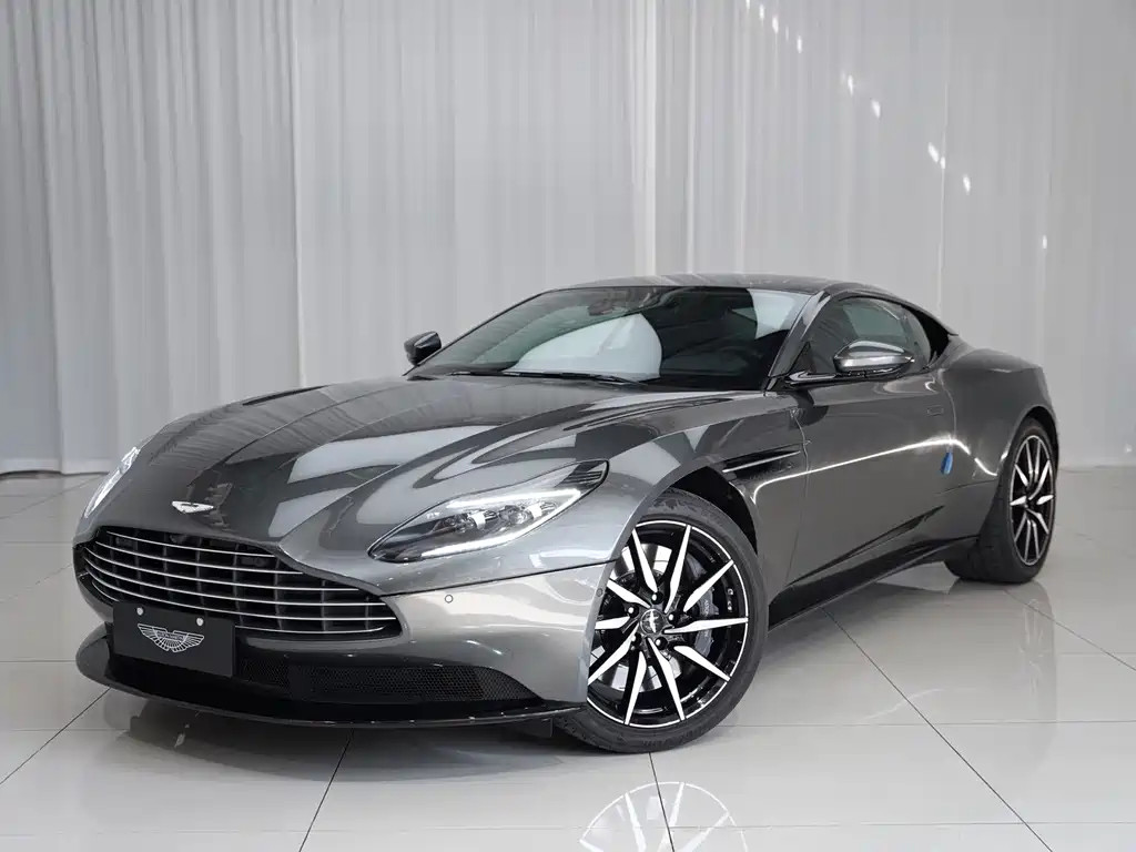 Aston Martin DB11