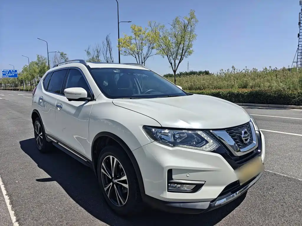 Nissan X-Trail — миниатюра 7