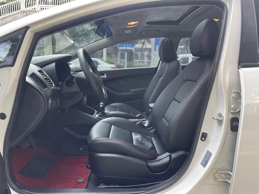 Kia K3 — миниатюра 12
