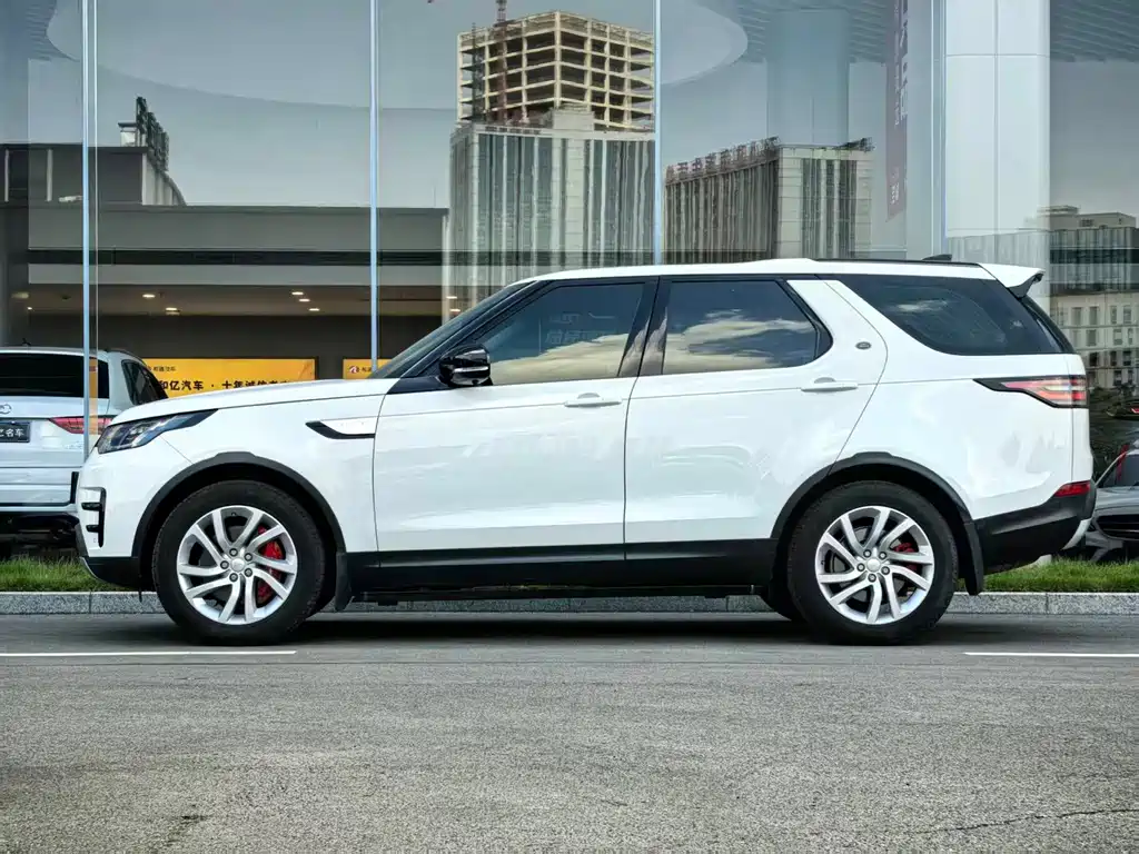 Land Rover Discovery — миниатюра 3