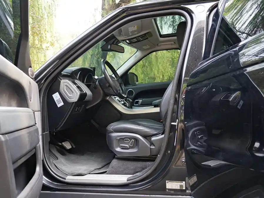 Land Rover Sport — миниатюра 4
