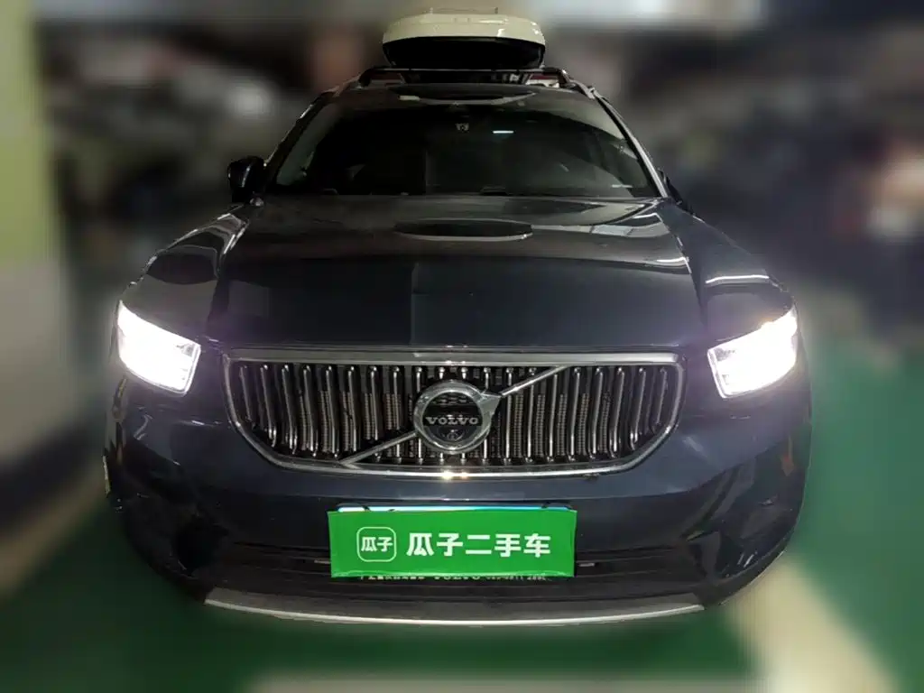 Volvo XC40 — миниатюра 2