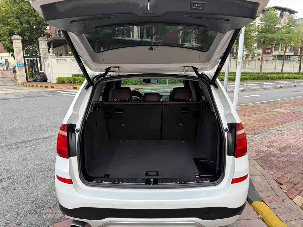BMW X3 (Import) — миниатюра 13