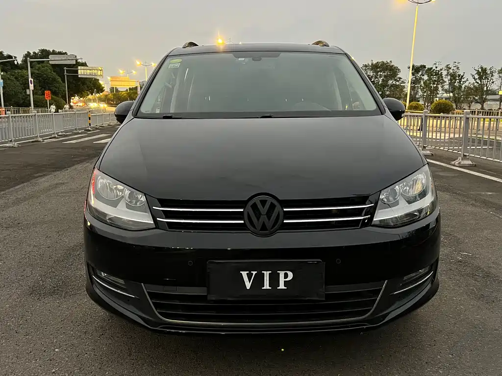 Volkswagen Sharan — миниатюра 2